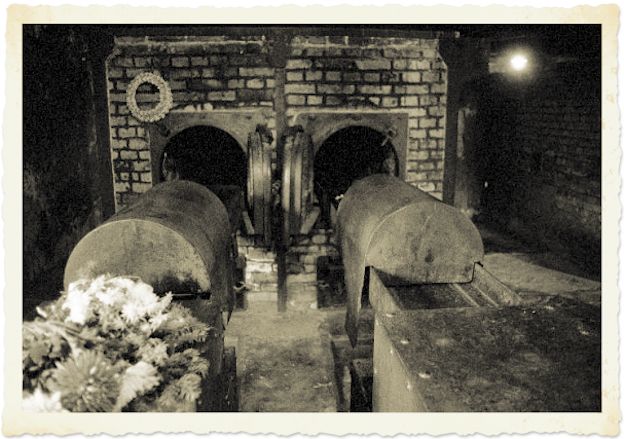 Auschwitz in order not to forget Auschwitz in order not to forget